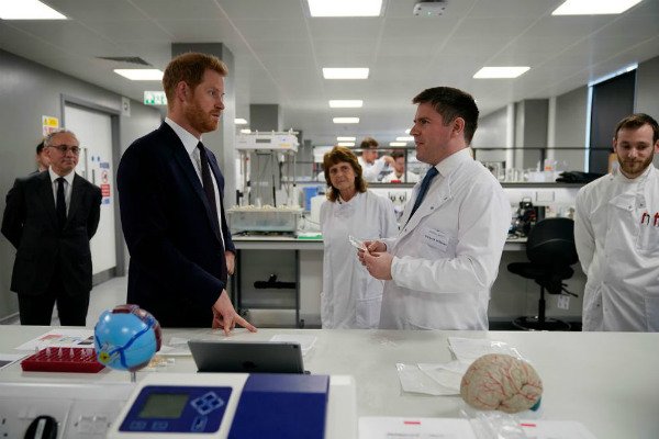 Prince Harry visits the laboratory