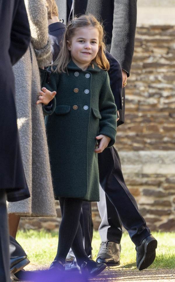 Princess Charlotte Looks Identical To Lady Kitty Spencer In Unseen Photo