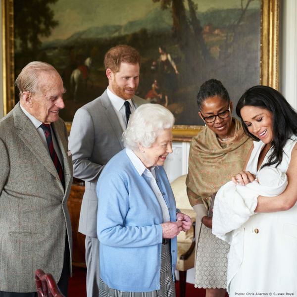 Sweet Message Harry Whispered To Meghan During Archie’s Photo Call