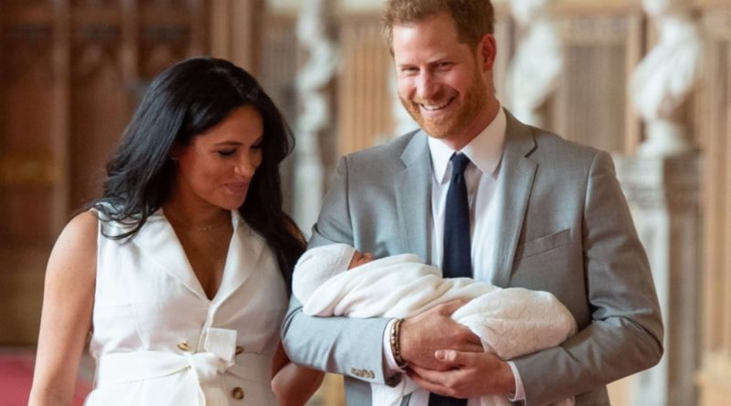 Sweet Message Harry Whispered To Meghan During Archie’s Photo Call