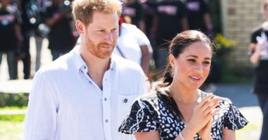 The Meaning Behind Harry And Meghan Matching Bracelets In Nyanga