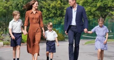Prince George, Princess Charlotte And Prince Louis Head Off To Their New School Lambrook