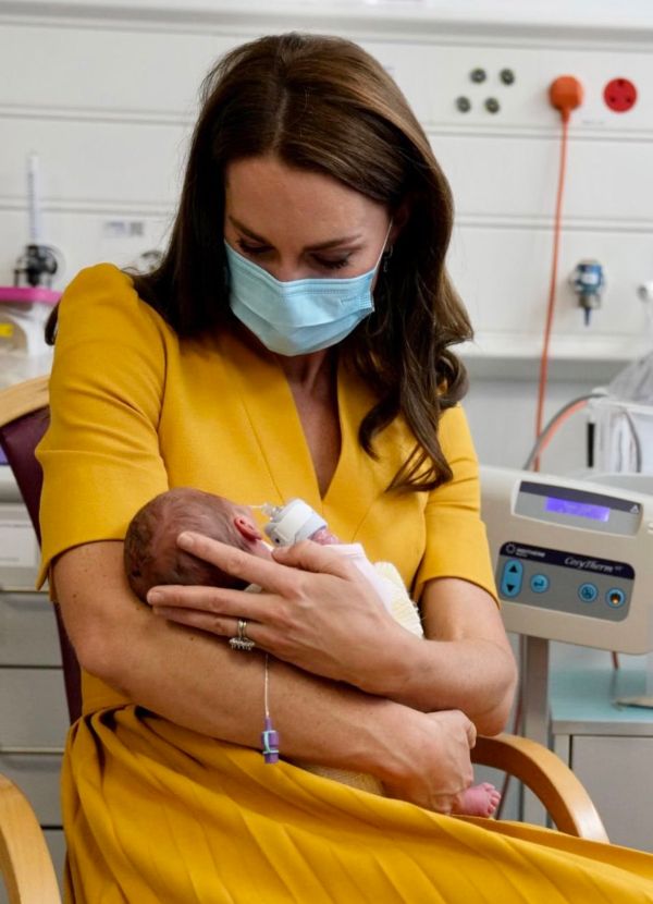 Princess Kate Had A Sweet Moment With A Newborn During Visit To Maternity Unit