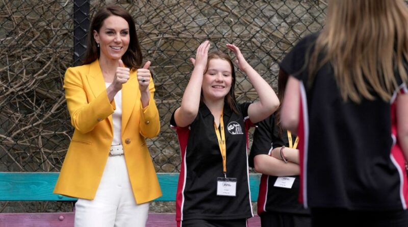 The Meaning Behind Kate's Yellow Coat As She Steps Out For Mental Health Week
