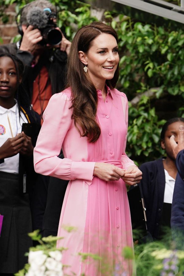 Princess Kate Makes Surprise Appearance At Chelsea Flower Show