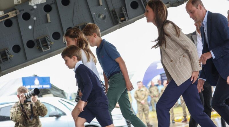George, Charlotte And Louis Make Surprise Appearance At Royal International Air Tattoo