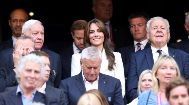 Princess Kate Cheers On England At Rugby World Cup