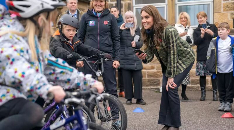 Princess Kate Comforts A Boy Who Fell Of Bike During Scotland Visit
